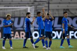 El Salvador realizó un cambio de más en el partido ante Trinidad y Tobago por la Copa Oro. Muchos se preguntan que sucederá al respecto. Esto dice el reglamento.