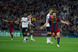 El '10' fue una de las figuras del compromiso jugado en Londres / Agencias