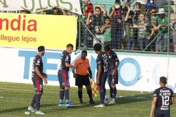 Luego de siete meses de recuperación, Walter “El Colocho” Martínez regresa a tener acción en Motagua
