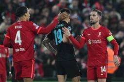 El Liverpool se metió a cuartos en la Champions pese a su derrota en casa con el Inter. FOTOS: AFP