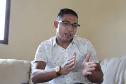 Emilio Izaguirre regresará a las canchas en unas semanas, el futbolista este día volvió a entrenar.