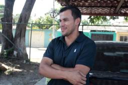 Ruben Matamoros celebra el gol que anoto al vida, en el juego entre Real Sociedad vs Vida, en la Fecha 14 del Apertura 2012, en el estadio Francisco Martinez Duron de Tocoa