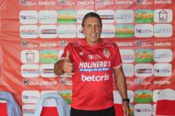 Luis Américo Scatolaro durante su presentación como nuevo entrenador de Real Sociedad.