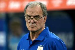 Marcelo Bielsa explotó contra la Conmebol y FIFA por la pelea en las tribunas tras el Colombia-Uruguay.
