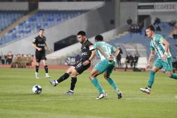 El jugador hondureño sigue siendo titular en su club y ha estado presente en 17 de los 18 partidos disputados.