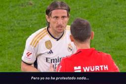 Modric se mostró indignado con el árbitro Cuadra Fernández durante el Cádiz-Real Madrid.