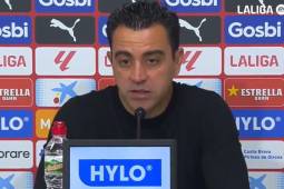 Xavi salió molesto por la derrota del Barcelona y su mensaje para Real Madrid: “Regalamos los partidos”