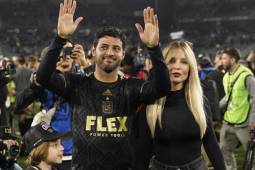 Carlos Vela deja como agente libre Los Angeles FC y estaría por firmar su nuevo contrato con el San José.