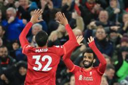 Salah y Mané lideraron la victoria por goleada ante el Leeds United en la Premier League de Inglaterra.