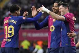 ¡Baile azulgrana! Barcelona goleó a la Real Sociedad y se sube a lo más alto de la Liga Española