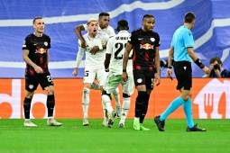 Real Madrid suma una nueva victoria en la Champions League, ahora ante el Leipzig por 2-0.