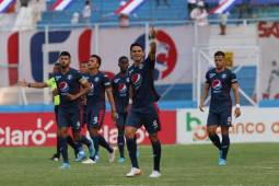 El delantero Roberto Moreira anotó a los 4 minutos de primer tiempo en el clásico capitalino ante Olimpia. Gracias a su gol el Ciclón Azul jugará la final del Torneo Clausura ante Real España