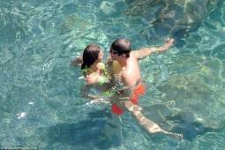 Bradley Cooper e Irina Shayk fueron captaron muy cariñosos mientras pasan sus vacaciones en italia. Fotos dailymail.co.uk