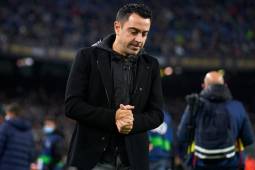 Xavi fue despededido del Barcelona cuando todavía le faltaba un año de contrato; Hansi Flick tomó su lugar.