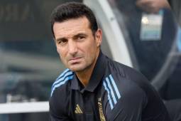 Scaloni lo dejó fuera y se retira de la selección argentina: “Hablé con él, es un ciclo cumplido; lo disfruté muchísimo”