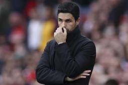 Se marchó del Arsenal para firmar con Manchester United: hizo 10 goles en un solo partido