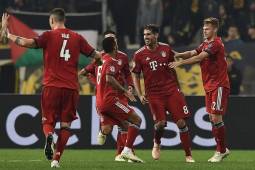 El Bayern Munich se colocó como líder del sector E con 7 puntos.
