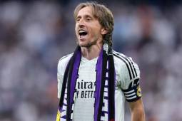 Modric queda libre y ellos pueden llevárselo: confirmaron el club que sueña con ficharlo