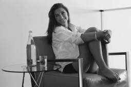 La futbolista campeona del mundo con Estados Unidos, se declara fiel seguidora del Barcelona y afirma que La Pulga es de otro planeta. Es una belleza de mujer.