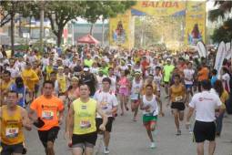 Más de seis mil personas dijeron presente en la 39 Maratón Internacional LA PRENSA. Fotos DIEZ.
