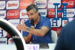El entrenador de la Selección de Honduras, Diego Vázquez durante la conferencia de prensa de este lunes desde la Fenafuth. Foto: Marvin Salgado.