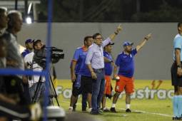 Salomón Názar fue el mejor técnico de la jornada 8 tras el empate como visitante ante Real España. Foto: Nepatlí Romero.