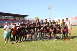 Parte de la plantilla del Arsenal de Roatán que participó en el Torneo Clausura 2019 en la Segunda División.