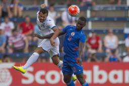 Haití venció 1-0 a Honduras con gol de Duckens Nazon al minuto 13 del juego en el estadio Sporting Park de Kansas City por el cierre del Grupo A de Copa Oro