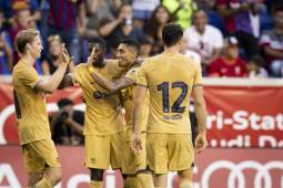 Barcelona cierra la pretemporada con triunfo sobre el New York Red Bull; Dembélé y Depay anotaron