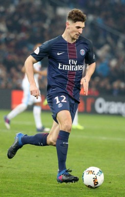 ¡LOCURA EN EUROPA! Mbappé tendría nuevo equipo; Figura del Barca medita salir del club