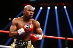 Floyd Mayweather Jr. sigue dando que hablar tras alejarse del ring.