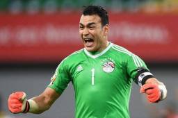 Essam El-Hadary llegaría al mundial Rusia 2018 con 45 años, el récord lo tenía Faryd Mondragón con 43 años.