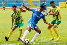 Lapaera y Parrillas One librarán una batalla a partir de las 7 de la noche en el estadio Juan Orlando Hernández. Foto DIEZ