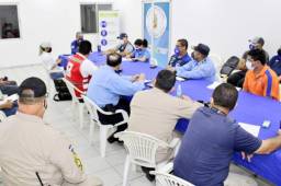 Autoridades de Fenafuth, Policía Nacional, COPECO, Bomberos y Cruz Roja se reunieron en San Pedro Sula para planificar el juego eliminatorio frente a EUA.