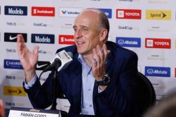 El entrenador de la Selección de Honduras, Fabián Coito, confirmó que Rigoberto Rivas, Denil Maldonado y Douglas Martínez jugarán el Preolímpico. Foto DIEZ