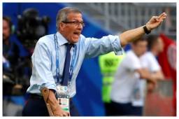La selección de Uruguay se encontraba acéfala, debido a que el contrato de Tabárez había vencido tras la participación en el Mundial de Rusia 2018.