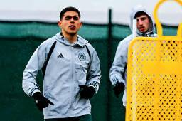 Luis Palma completo el último entrenamiento del Celtic de Glasgow.