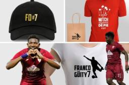 Hace una semana, el futbolista hondureño Franco Güity, lanzó su línea de ropa con diseños donde destaca sus tierras, hasta cómo el pueblo catracho sobrevivió al Huracán Mitch.