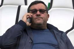 Mino Raiola no podrá ejercer su papel de agente en todo el mundo durante tres meses más por decisión de la FIFA.