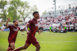 El delantero hondureño volvió a marcar con su equipo en el arranque del torneo en Estados Unidos.