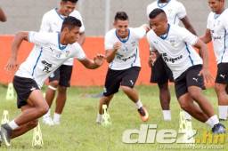 El delantero del Honduras Progreso da la cara tras la eliminación de Liga Concacaf y expresa que les faltó 'actitud'. Foto Neptalí Romero