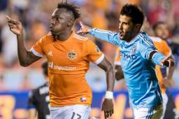 El delantero hondureño Alberth Elis sobresale en la MLS en esta semana y aparece junto al español David Villa. Son líderes de conferencia. Fotos cortesía