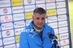 Diego Vázquez dice que la ausencia de Arboleda no será tan importante, pues un solo jugador no gana los partidos. FOTO: Andro Rodríguez.