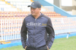 Reynaldo Tilguath y el Real de Minas lograron rescatar un empate de oro en su visita al estadio Nacional y respiran en el descenso. (Foto: David Romero)
