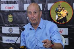 Getsel Montes cometió un penal, por el que se fue expulsado y significó el 2-0 de Marathón. FOTO: Mauricio Ayala