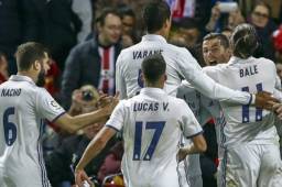 Los jugadores del Real Madrid celebrando un gol de Cristiano Ronaldo.
