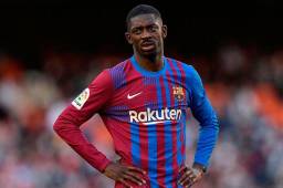 Ousmane Dembelé, de 25 años, ha respondido a unos aficionados las preguntas sobre su futuro en el Barcelona.