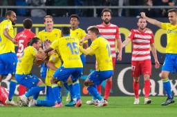 Cádiz y el Granada se reparte puntos en el cierre de la fecha 17 en España.