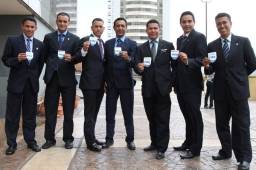 Los árbitros hondureños han tenido una mejoría en su trabajo y en Costa Rica hablan de poder hacer un intercambio para pitar las finales. Foto DIEZ