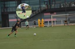 Julián Álvarez y el golazo que le metió al Dibu Martínez en el entrenamiento de Argentina.